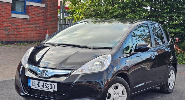 Honda Fit 2013 Automatic Low mileage 4...