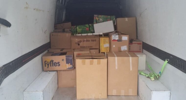 Large Van with Tail Lift – Local & Nationwide Delivery