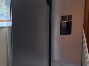 American Style Fridge Freezer — Like New Condition (Dublin)