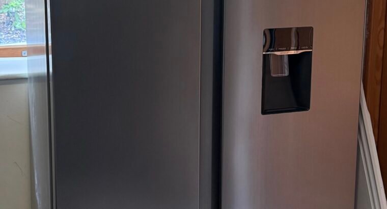 American Style Fridge Freezer — Like New Condition (Dublin)